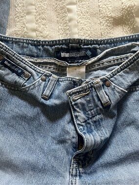 Blue Asphalt Women’s Light Wash Boyfriend Jeans